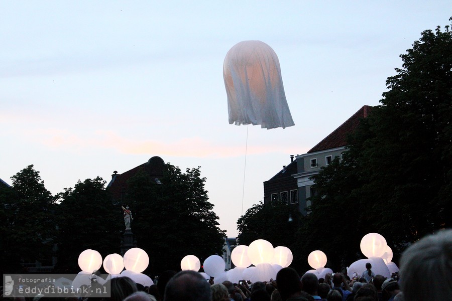 2014-07-11 Compagnie des Quidams - Reve d'Herbert (Deventer op Stelten) 015